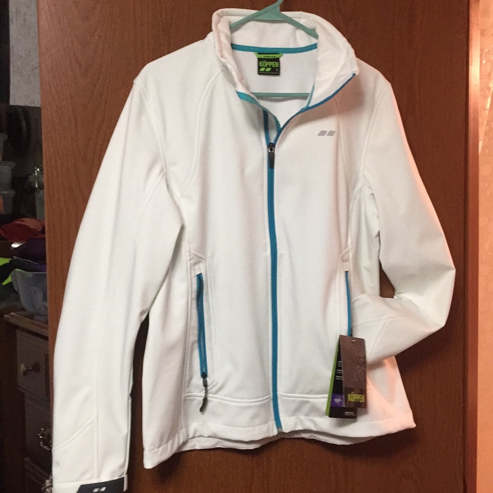 Koppen Women’s Tundra Biome Softshell Jacket